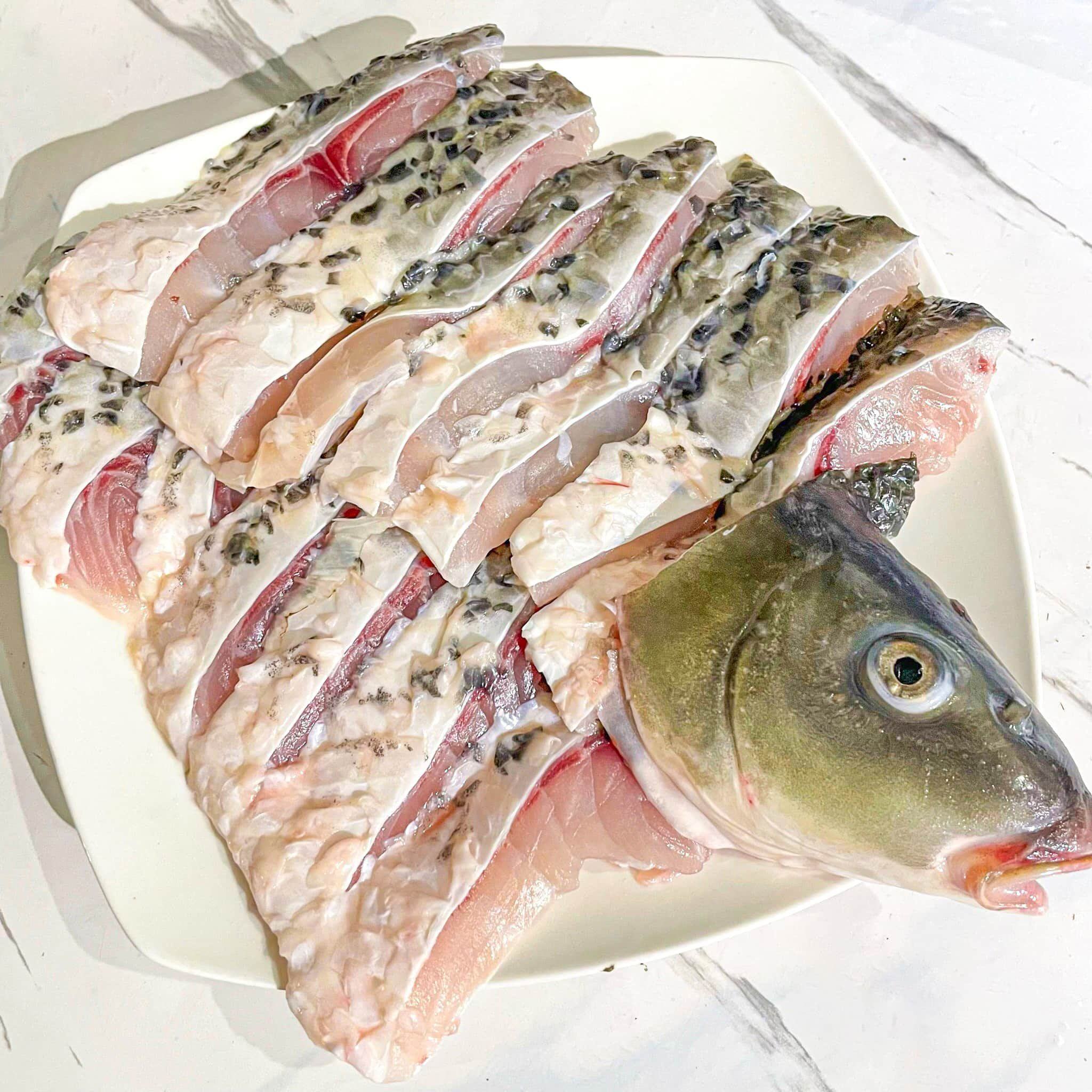 CÁC MÓN NGON CHẾ BIẾN TỪ CÁ CHÉP GIÒN